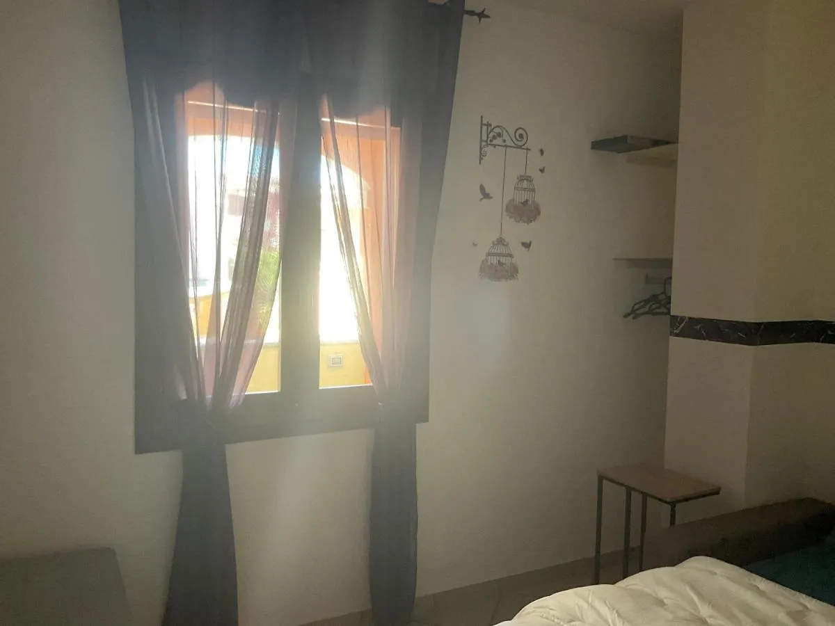 Appartement Calme, Vue Panoramique A 100 M Du Centre Ville Villasimius 0*,  Itálie