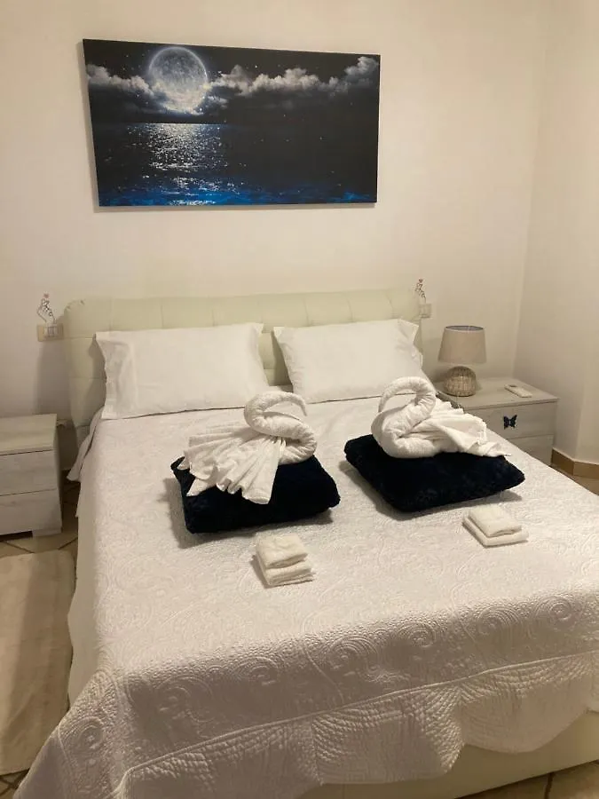 Apartmán Appartement Calme, Vue Panoramique A 100 M Du Centre Ville Villasimius