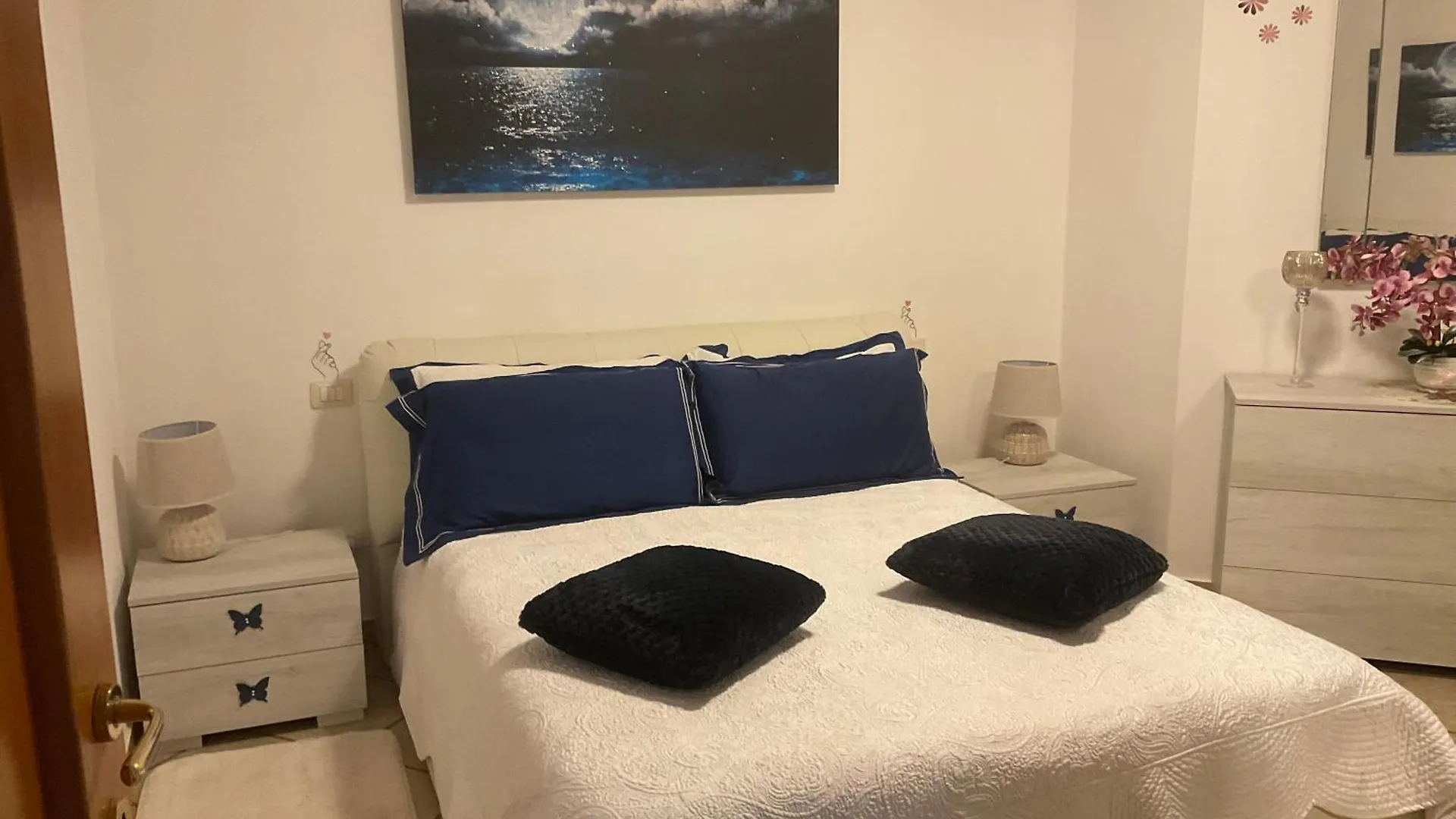Appartement Calme, Vue Panoramique A 100 M Du Centre Ville Villasimius